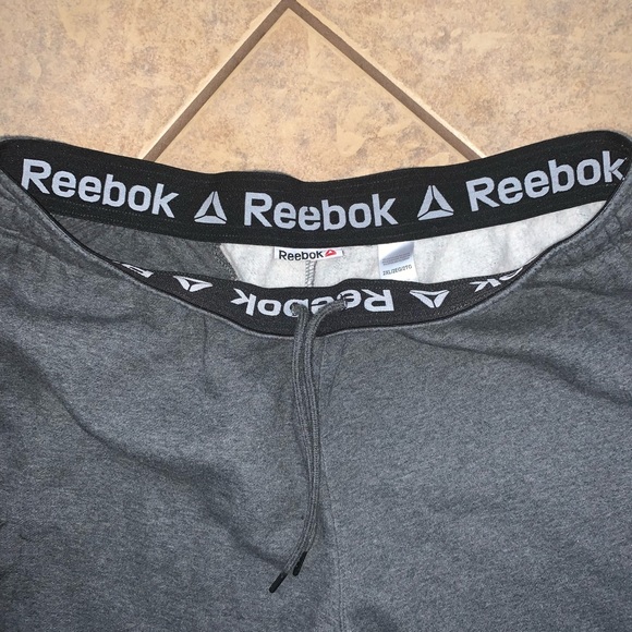 Trendy Mens 2XL gray REEBOK tapered ankle joggers XXL - Picture 3 of 6